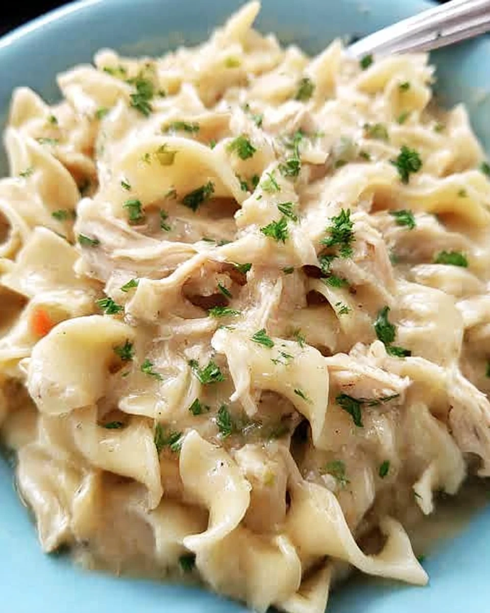 Crockpot Chicken and Noodles