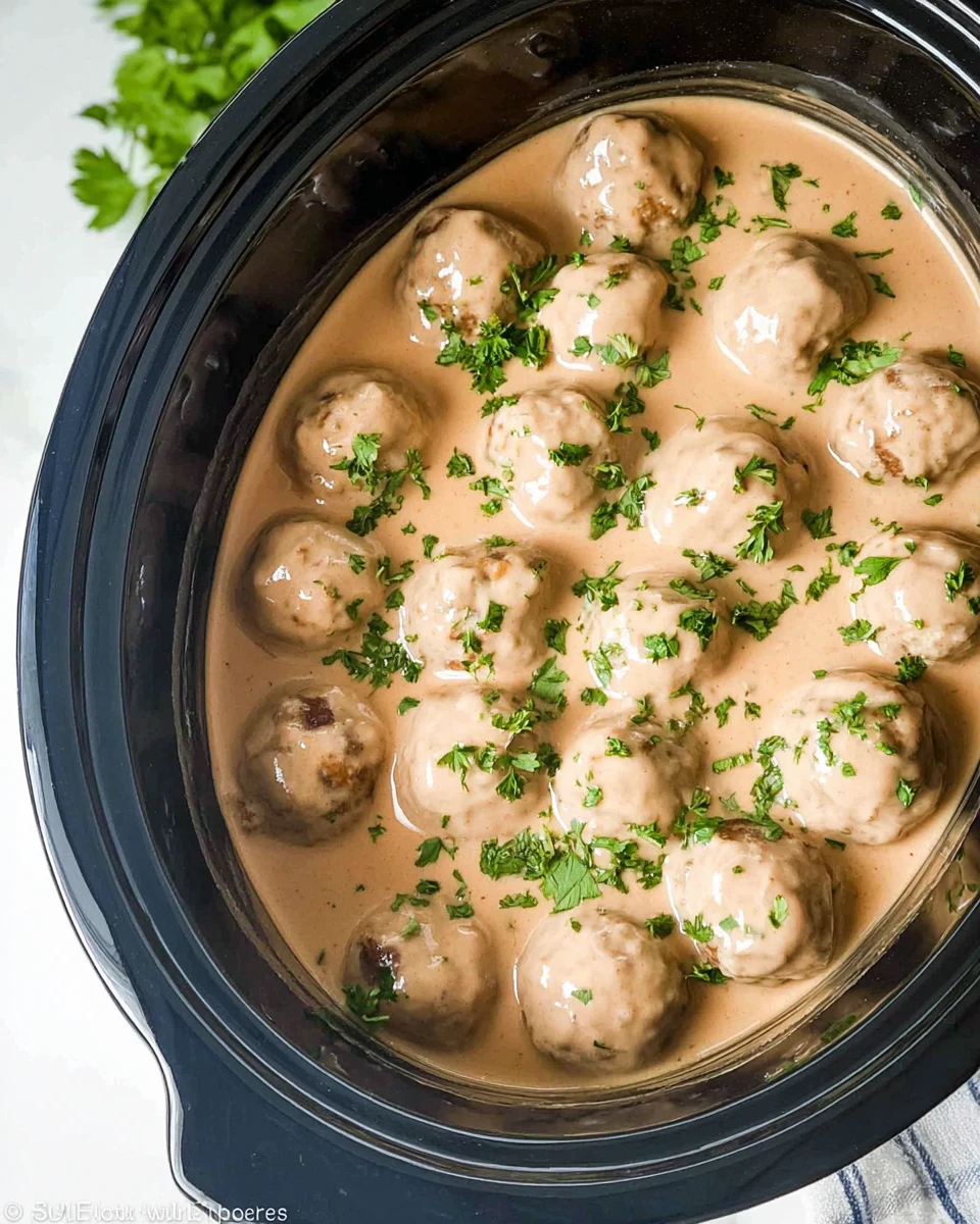 Crockpot Swedish Meatballs