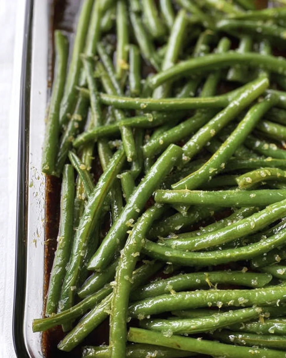 Lemon Garlic Roasted Green Beans