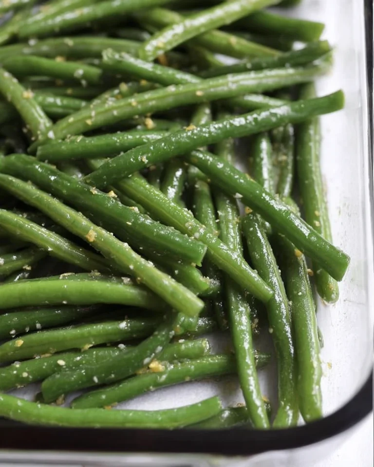 Lemon Garlic Roasted Green Beans