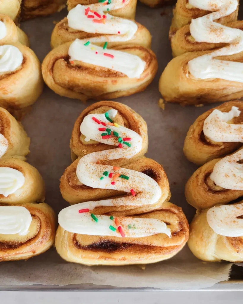 Christmas Tree Cinnamon Rolls