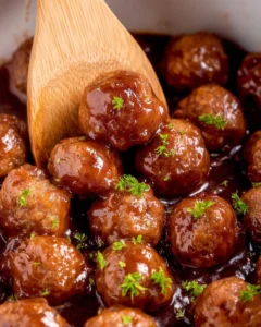 Crockpot-Grape-Jelly-Meatballs-Recipe